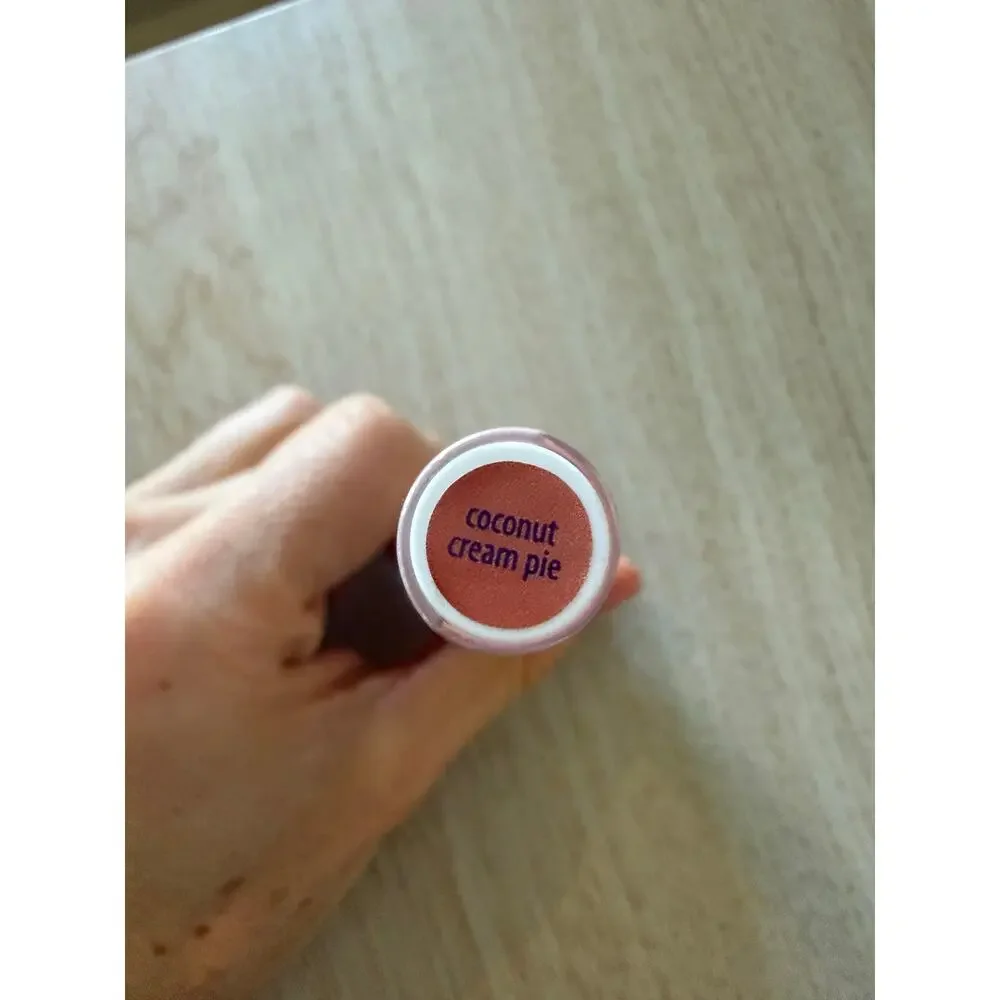 $27 New Tarte Maracuja Juicy Lip Plump Coconut Cream Pie Lip Gloss Nude Pink